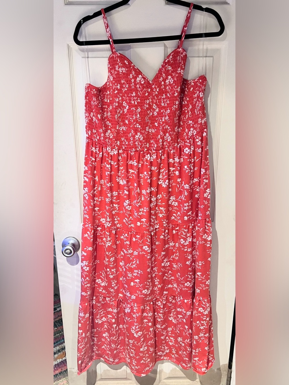 Smocked Red Floral Maxi Dress with Tiered Hem Size 2XL